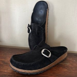 Women’s Birkenstock Suede Buckley Size 38